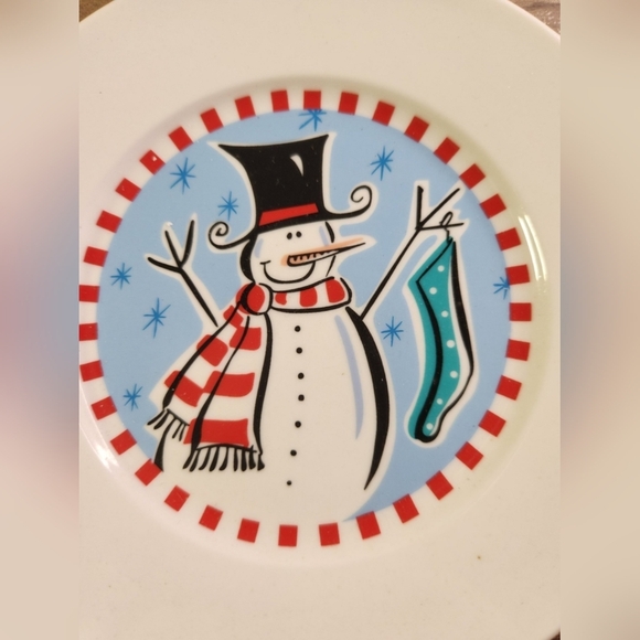 2/$30 Kathtryn Beich Snowman Dessert Appetizer Plates - Picture 3 of 9